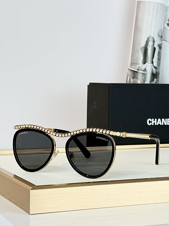 CHANEL Cat Eye Sunglasses