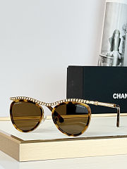 CHANEL Cat Eye Sunglasses - 3
