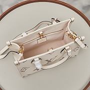  Louis Vuitton OnTheGo Bicolor Monogram Empreinte 25.0x1.0x19.0cm - 4