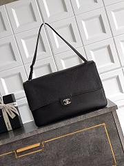 Chanel SS26 Maxi Flap Black 39×28×11cm - 1