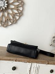 Chanel Vintage Caviar Front Pocket 26x10.5x22cm - 2