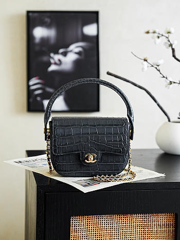 Chanel Mini Top Handle Turn Around Flap Bag 14.5x19.5x5cm