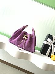 Chanel 25 Mini Violet Handbag 20x22x12.5cm - 1