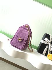 Chanel 25 Mini Violet Handbag 20x22x12.5cm - 3