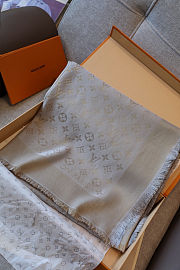 Louis Vuitton Monogram Shine Shawl 139 x 139cm - 1