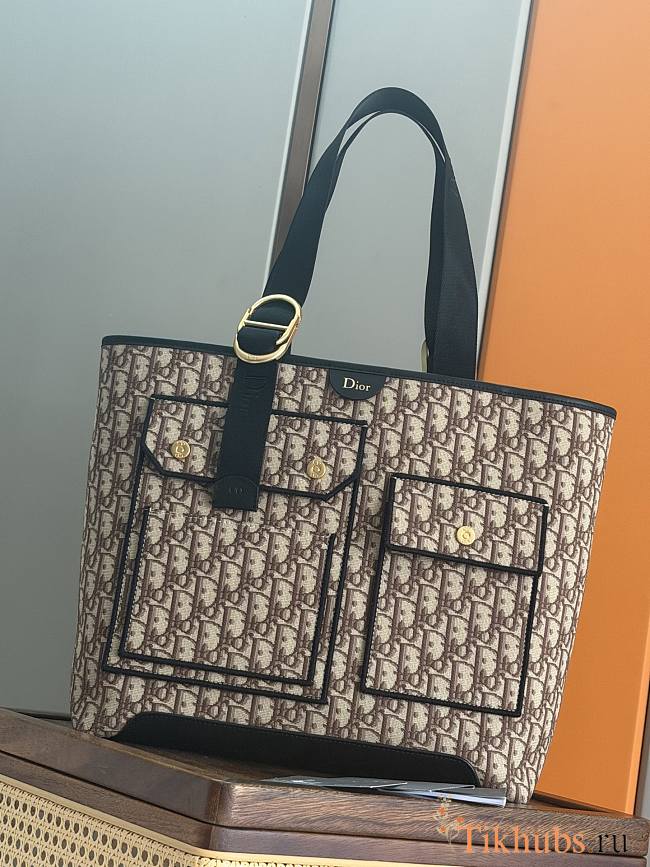Medium Pocket Dior Jett Tote Bag in Brown Dior Oblique Jacquard 41 x 32 x 14cm - 1