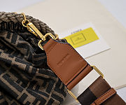  Fendi Zucca Shell Clutch 42x21x15cm - 4