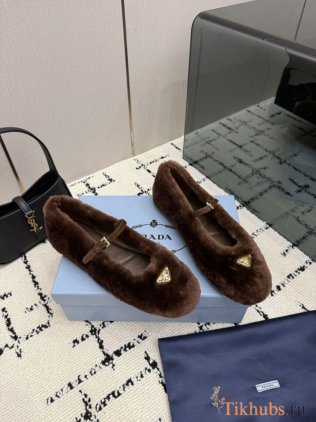  Prada Shearling Ballerinas - 1