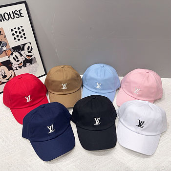  Louis Vuitton LV League Hat