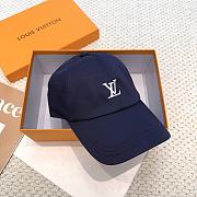  Louis Vuitton LV League Hat - 6