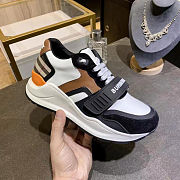 Burberry Ramsey Vintage Check Sneakers 8029704 - 3