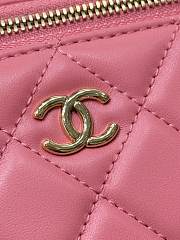 Chanel Pink Quilted Lambskin Top Handle Vanity Case 16.5x10x8cm - 2