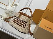 Louis Vuitton Capucines BB Rattan and Cowhide Leather 27 x 18 x 9 cm - 3