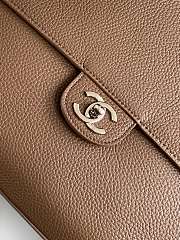 Chanel Maxi 
