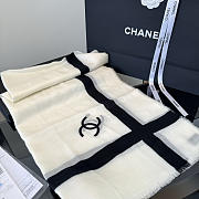 Chanel Off-White and Black Cashmere CC Scarf - 5