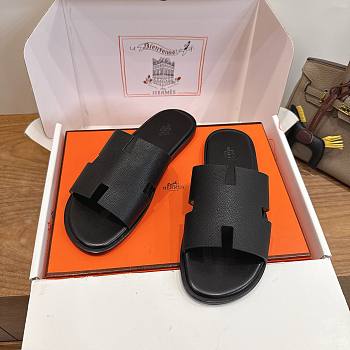 Hermès Men's Izmir Sandals Black Epsom Leather