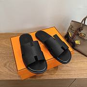 Hermès Men's Izmir Sandals Black Epsom Leather - 4