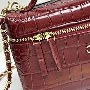 Chanel Large Vanity Case with Chain Croc-Embossed Calfskin Burgundy 17x19x5cm - 2