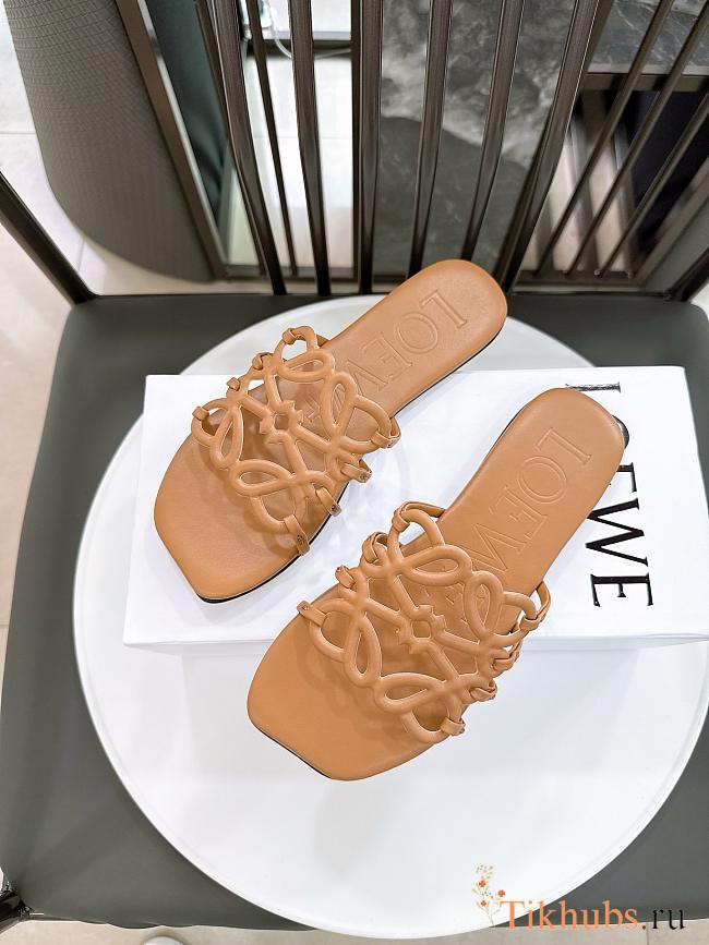Loewe Petal Anagram Slide  - 1