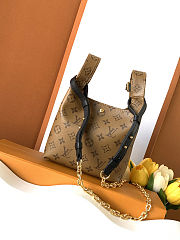 Louis Vuitton Atlantis BB 17.0 x 17.0 x 7.0 cm - 3