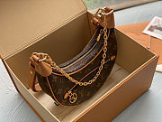 Louis Vuitton Loop Monogram Brown 23 x 13 x 6 cm - 3