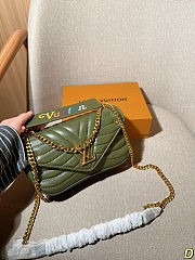 Louis Vuitton New Wave 22×14×6 cm - 2