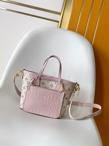 Louis Vuitton Neverfull Inside Out BB Pink pastel 14 x 9 x 24 cm