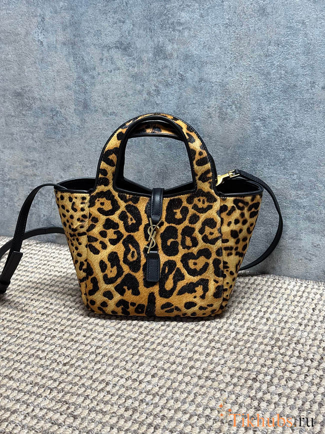 Saint Laurent Le 5 à 7 Baby Bea Leather-Trimmed Leopard-Print Pony-Hair Shoulder Bag 18x15x13cm - 1