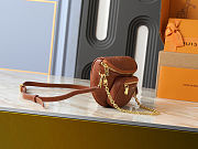  Louis Vuitton Mini Bumbag Monogram Empreinte Cognac 17.0 x 12.0 x 9.5 cm - 5
